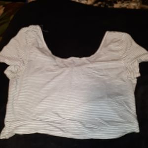 Crop top